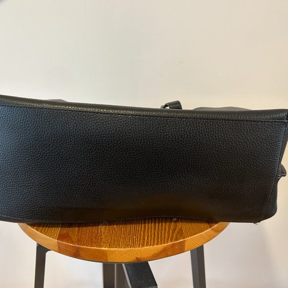 Micheal Kors Black Leather Tote - Picture 5 of 5